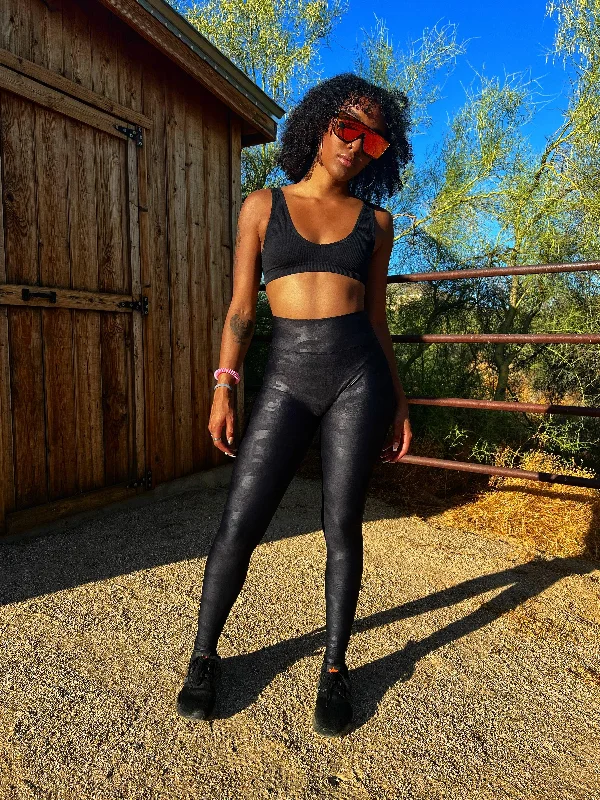 DDD BLACK ARMY CAMO BOOTY SCRUNCH LEGGINGS Comfortable Workout Fitness Leggings