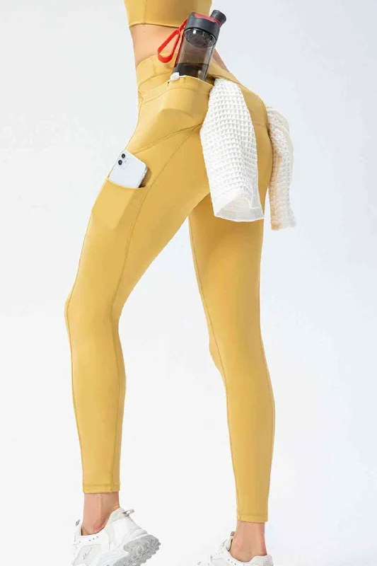 Full Size Leggings with Pockets Chic Velvet Soft Leggings