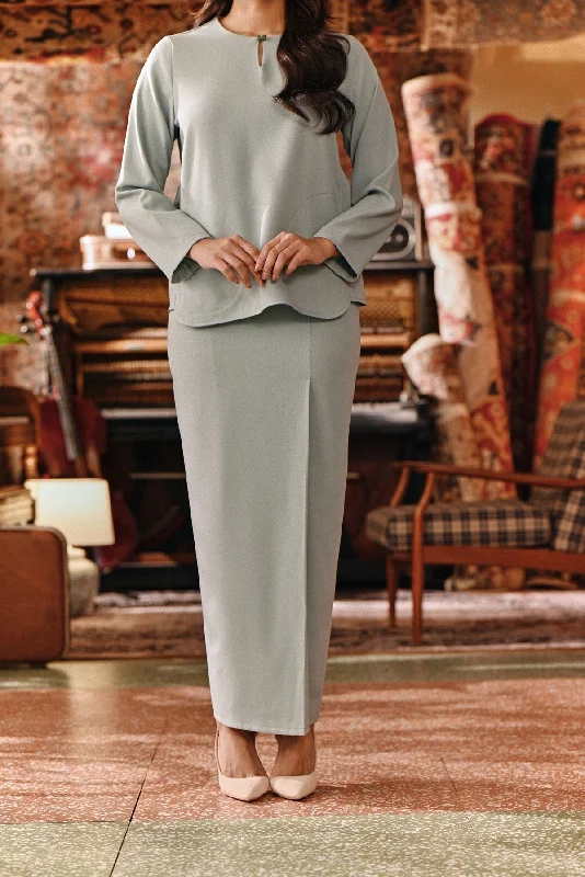 The Akar Kita Women Folded Skirt - Gray Mist cashmere skirt plush
