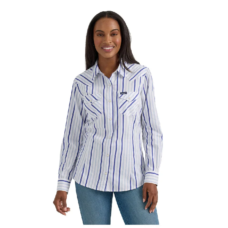 112361185 Wrangler Women's Retro Western Dress Long Sleeve Snap Top - Blue Tunics Denim casual