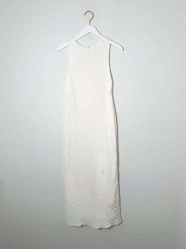 Auteur - Francesca Dress - Cream Tunics Practical easy-care
