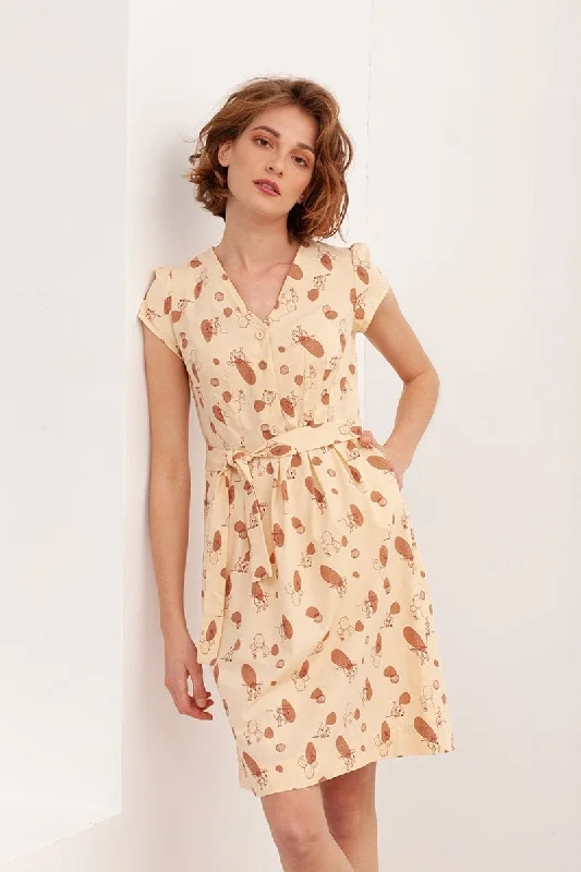 BELMA's short sleeved dress in beige. Tunics Favorite customer