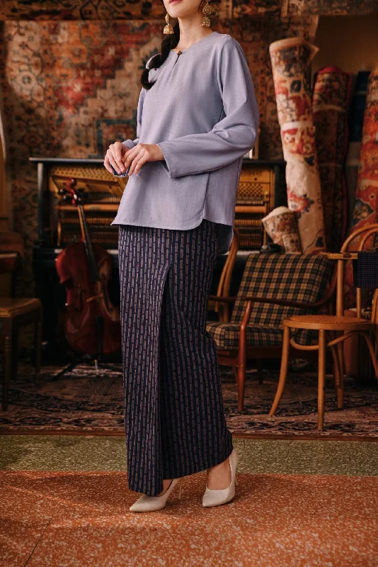 The Akar Kita Women Folded Skirt - Ocean Streak cashmere skirt soft