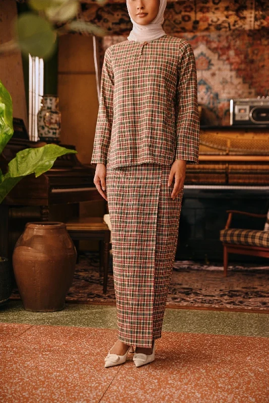 The Akar Kita Women Folded Skirt - Verdant Grid wool skirt warm
