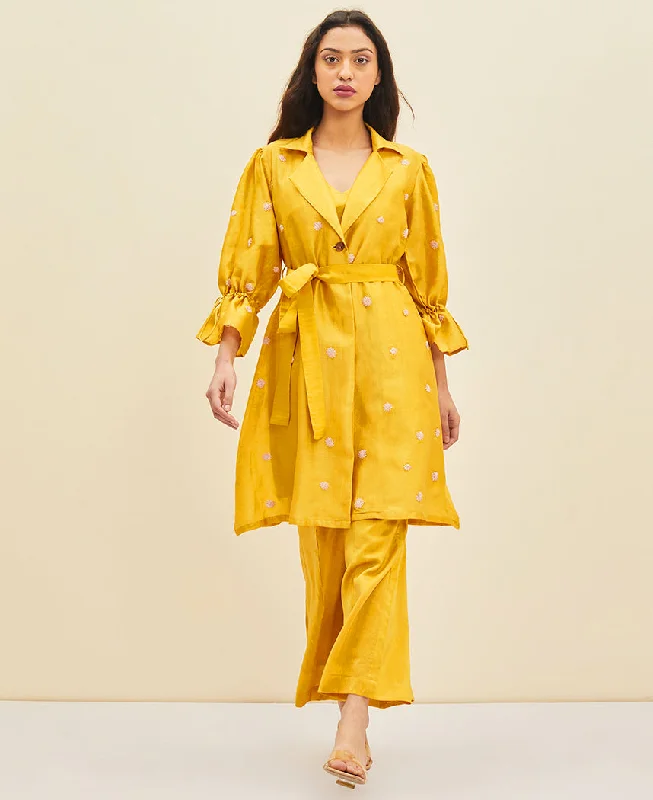 Daffodil Coat Dress Three-Quarter Sleeve Elbow Sleeve Wrist Sleeve