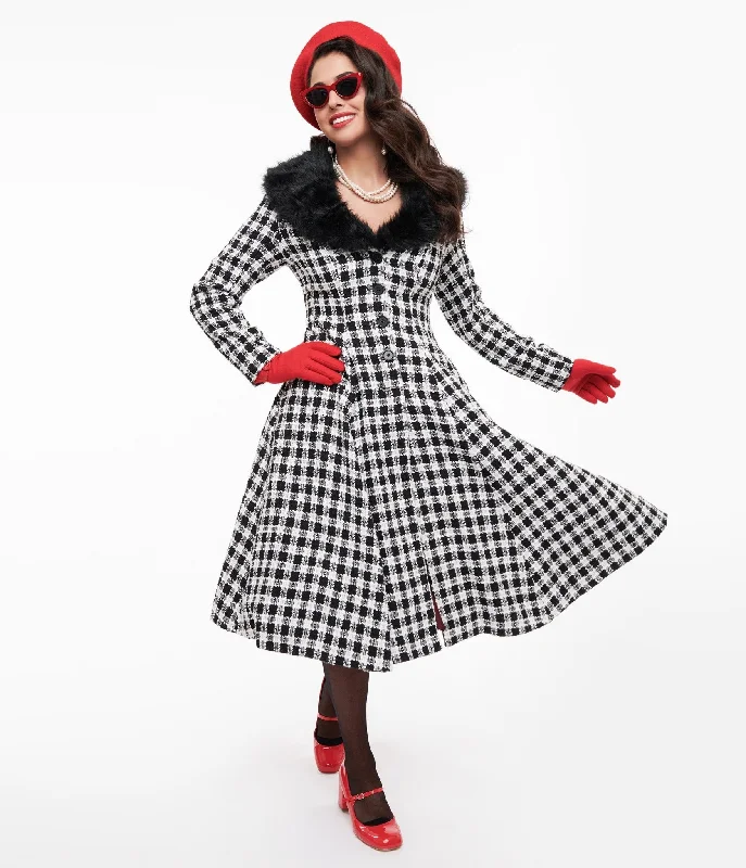 Unique Vintage 1950s Black & White Plaid & Black Fur Carrie Swing Coat Elasticated Drawstring Belted Unique Vintage 1950s Black & White Plaid & Black Fur Carrie Swing Coat Elasticated Drawstring Belted