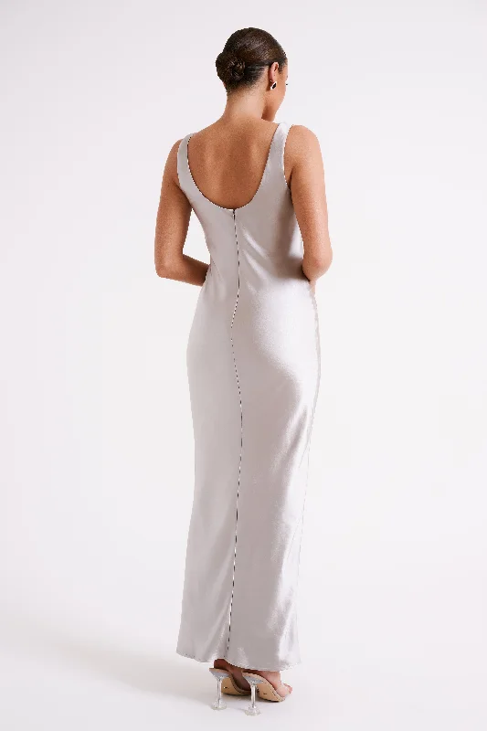 Aubrie Keyhole Satin Maxi Dress - Silver