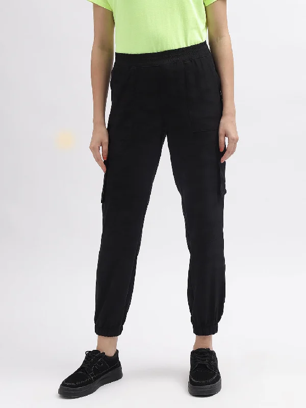 Dkny Women Black Solid Oversized Mid-Rise Trouser