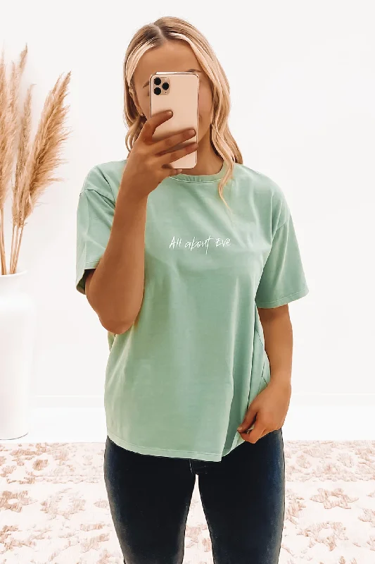 Essential Eve Tee Green