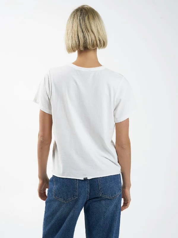 Minimal Thrills Relaxed Tee - Tofu