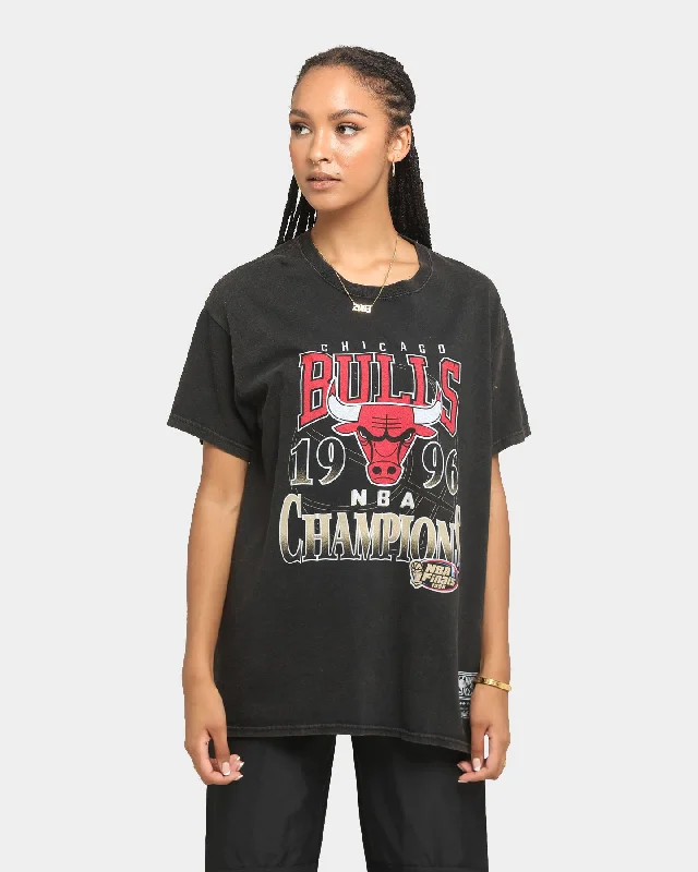 Mitchell & Ness Chicago Bulls 1996 Champs Vintage T-Shirt Vintage Black