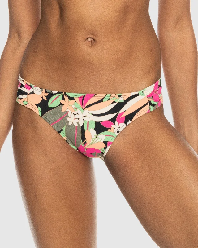 Womens Printed Beach Classics Moderate Bikini Bottom High-rise bikini, Retro style, Comfortable, Sexy